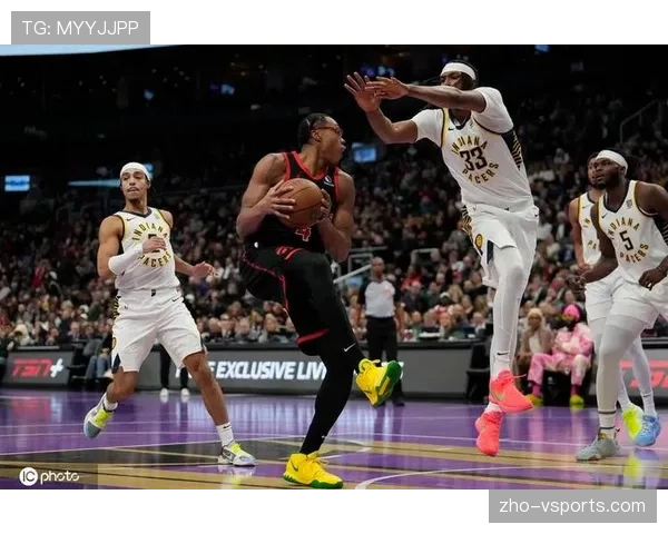 猛龙主场击败步行者取得三连胜 巴恩斯全面数据展现成长